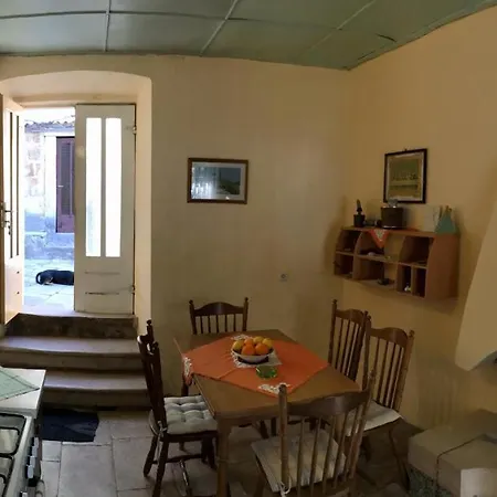 Сasa de vacaciones House With A Parking Space - Podac, Peljesac - 10141